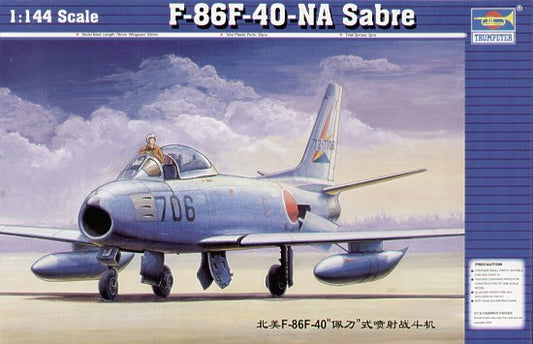 Trumpeter 01321 1:144 North-American F-86F-40 Sabre