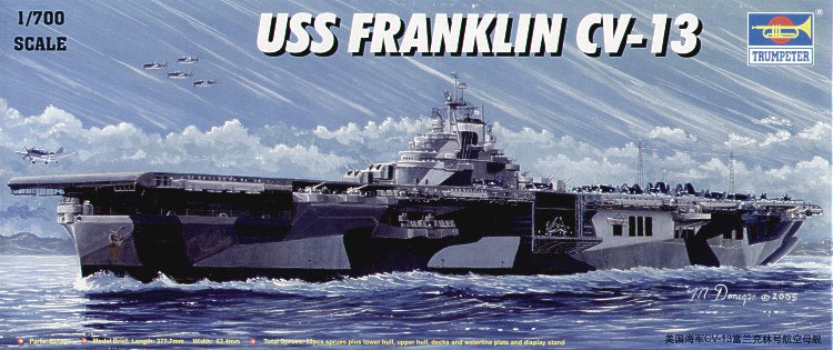 Trumpeter 05730 1:700 USS Franklin CV-13 Aircraft Carrier with Blue Vac-Formed Sea Base