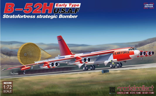 Modelcollect UA72208 1:72 Boeing B-52H Stratofortress Early Type Strategic Bomber